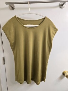 Fair Indigo Organic Cotton Cap Sleeve Scoop Neck Tee Olive Green Size M